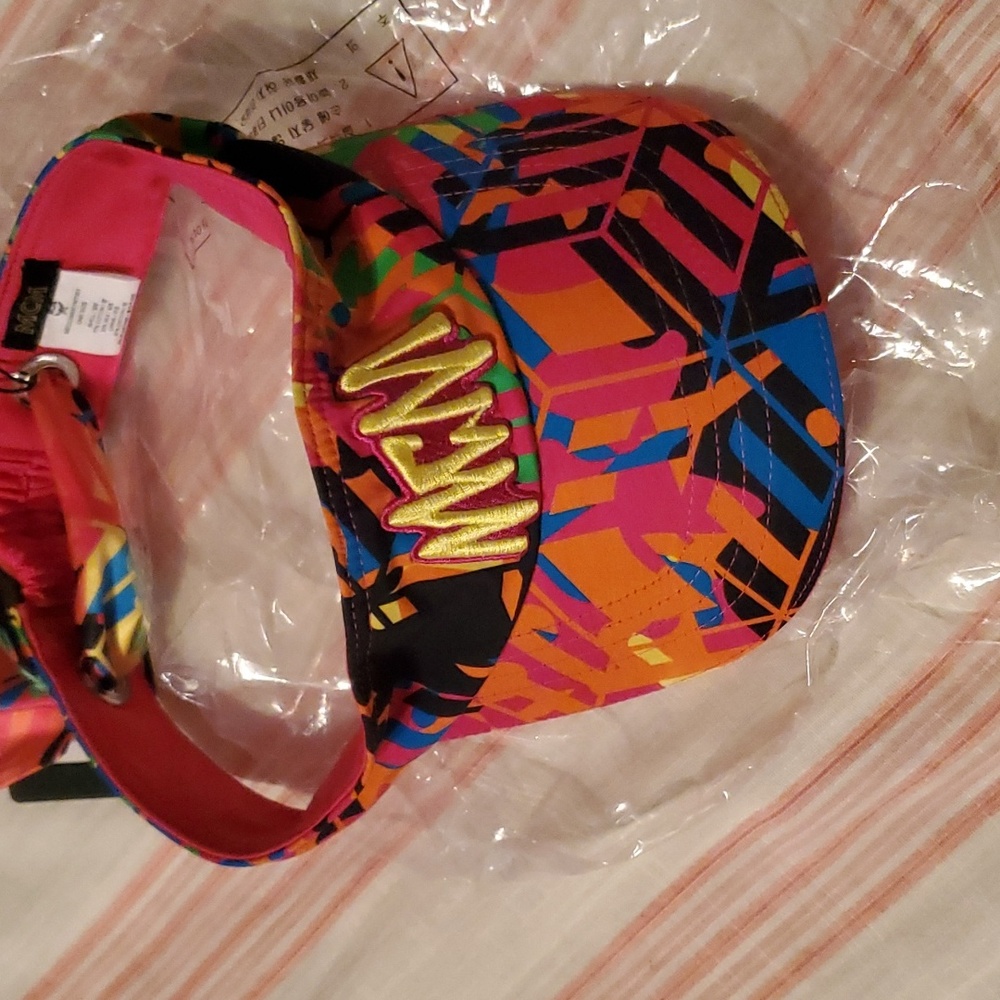 MCM sun visor
